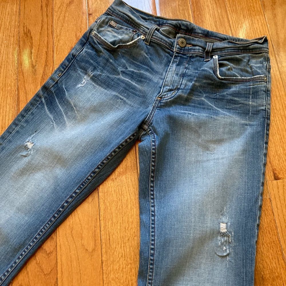 Armani Exchange Men’s Regular Fit Medium Wash Jeans - Size 32 Long